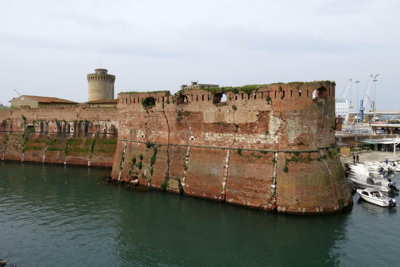 Hotel Houston Livorno - Struttura Esclusivamente Turistica - Not For Business Or Workers المظهر الخارجي الصورة